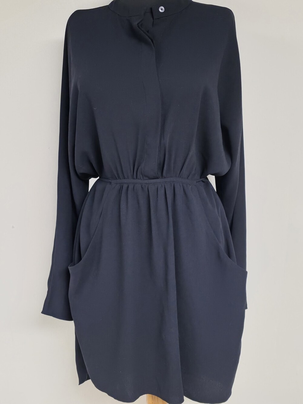 Wilfred Aritzia Black Tie Waist Dress Japanese Fabric Silk Trim Size 0